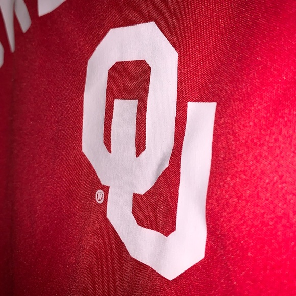 🏈🏟️ University of Oklahoma Sooners Marquee Polyester Shirt 🏟️🏈 - Picture 7 of 12